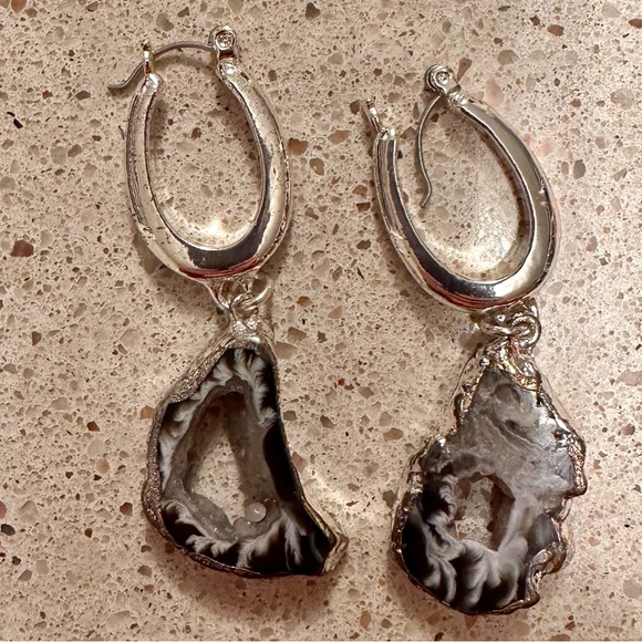 Free People Jewelry - Free People Montana Pendant Earrings